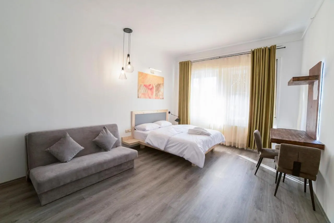Maria Boutique Suits Budapest 3*,  Hungary