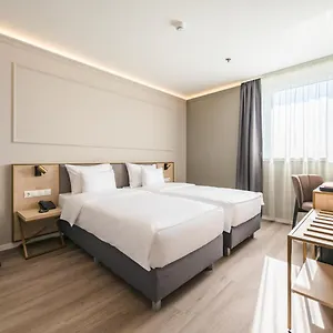 Expo Tower By Mellow Mood Hotell