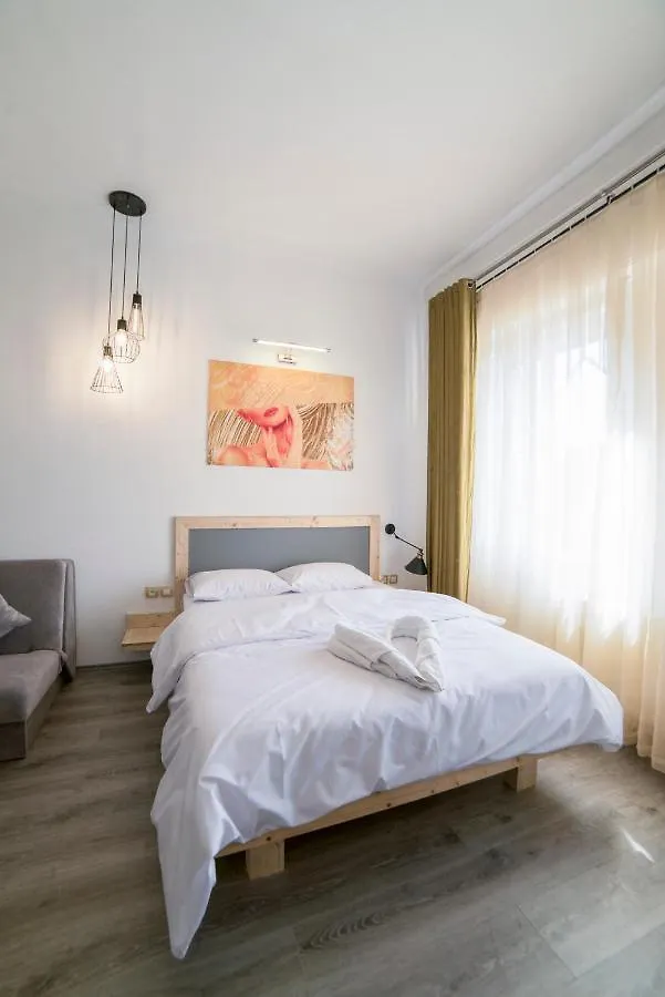 Maria Boutique Suits Budapest